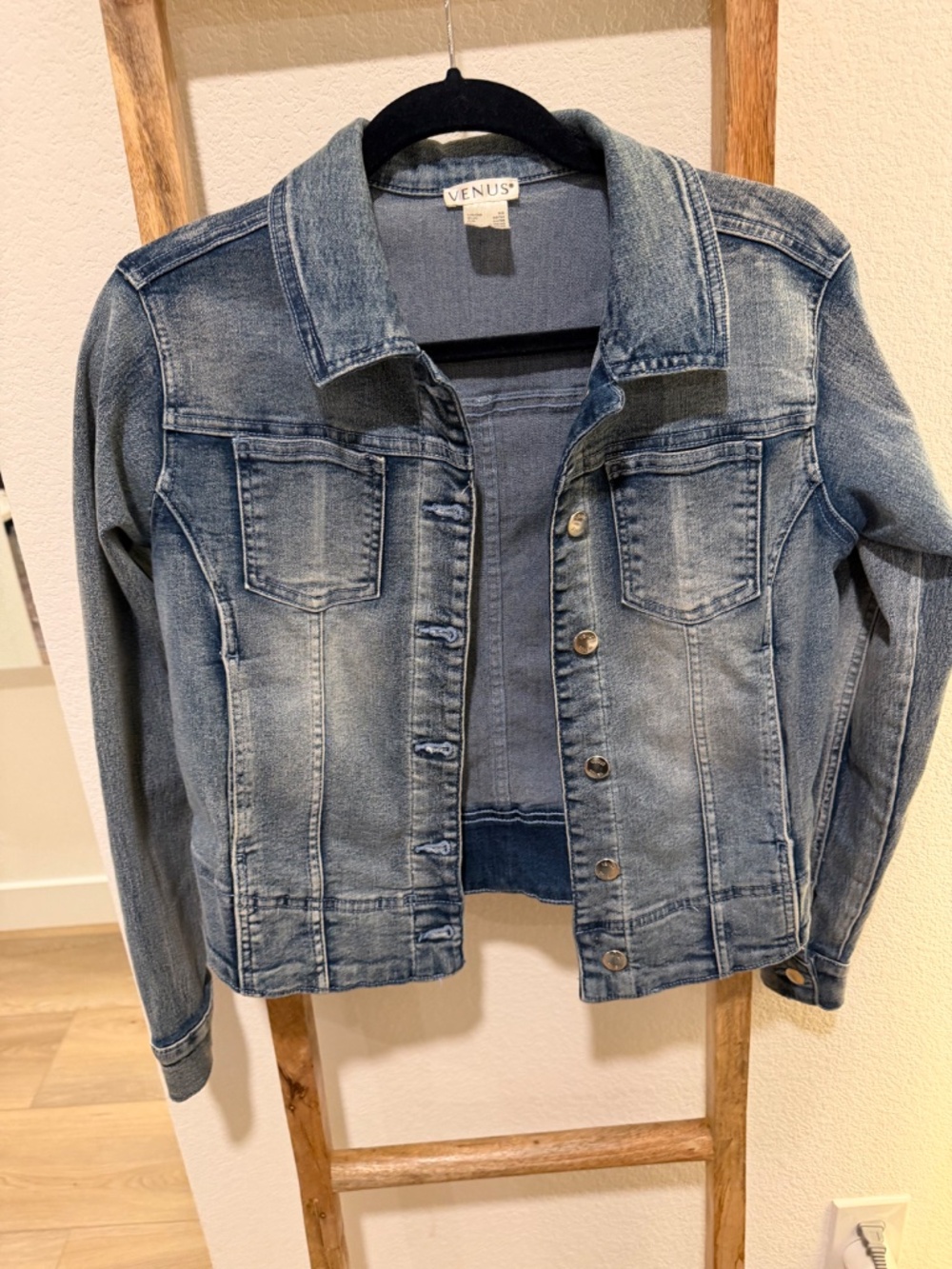 Denim/jean jacket - Picture 2 of 7